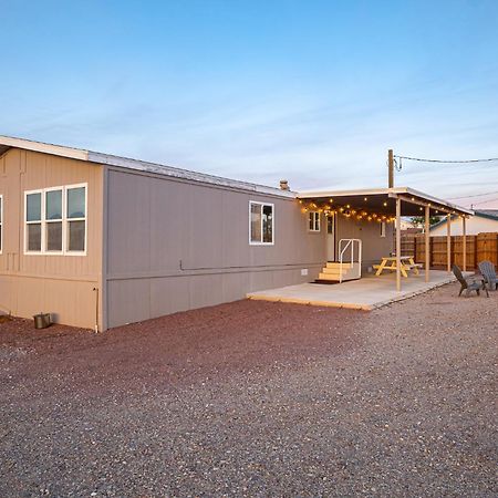 Magnificent & Tranquil Home, Mountain Views , 8 Mins To Casinos & River, Fire Pit, Bbq Bullhead City Exteriör bild