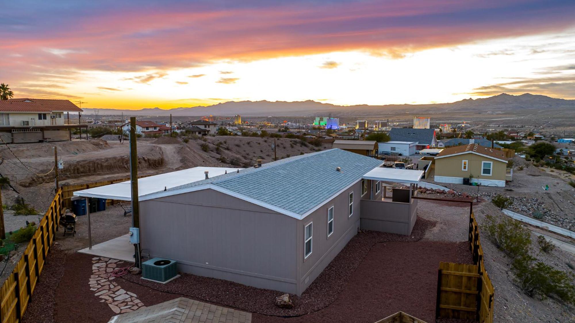 Magnificent & Tranquil Home, Mountain Views , 8 Mins To Casinos & River, Fire Pit, Bbq Bullhead City Exteriör bild