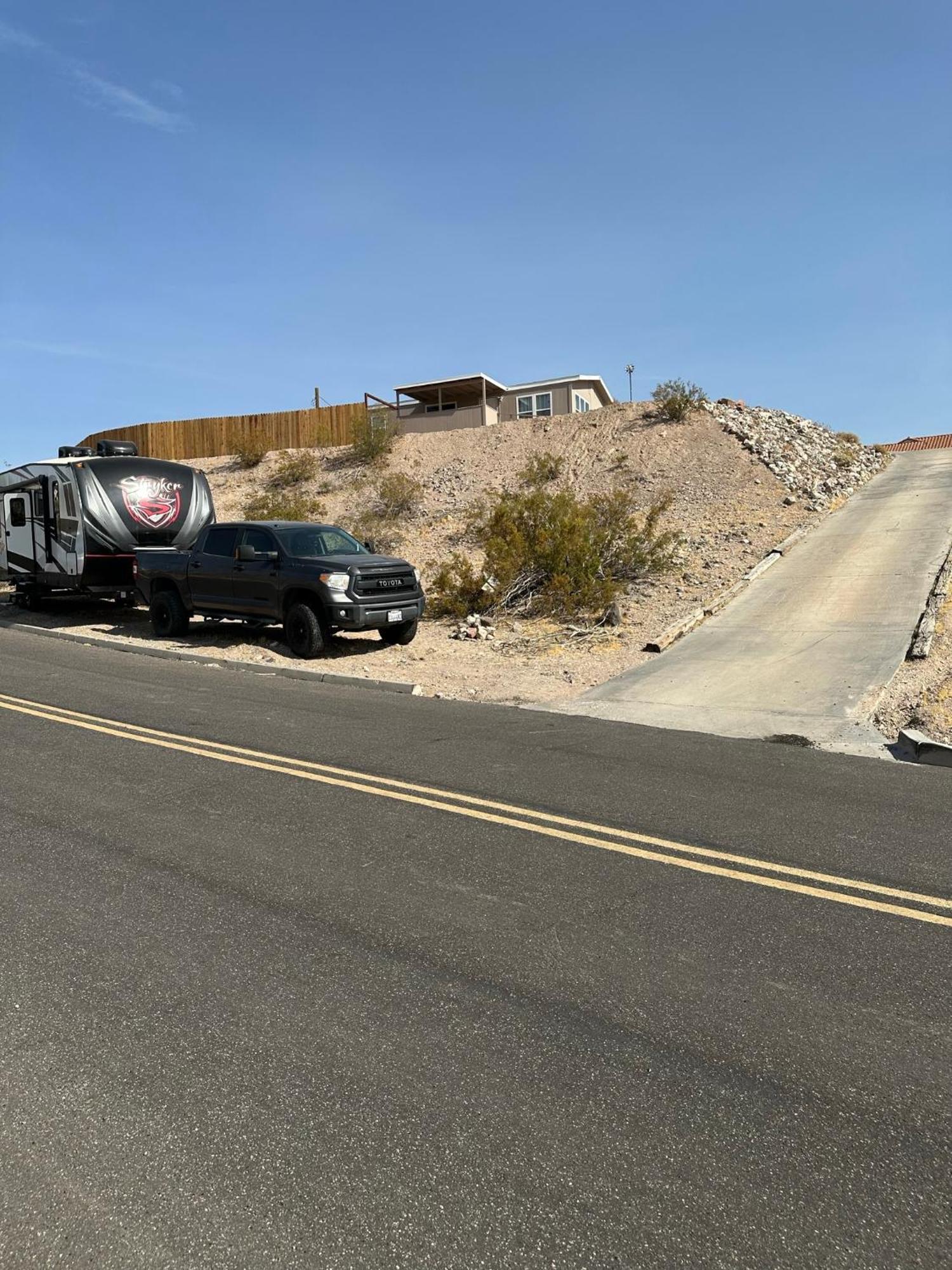Magnificent & Tranquil Home, Mountain Views , 8 Mins To Casinos & River, Fire Pit, Bbq Bullhead City Exteriör bild